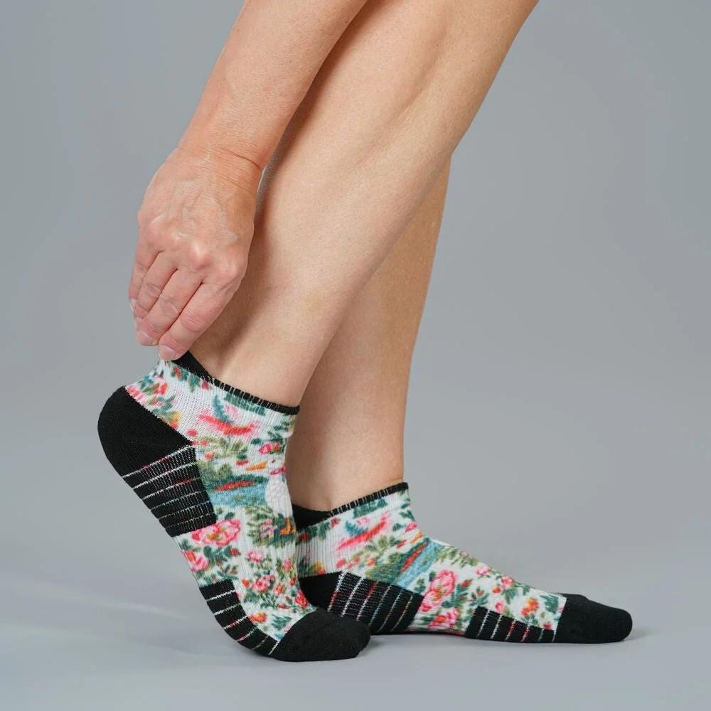Goose Manor Ankle Compression Socks - Image 3