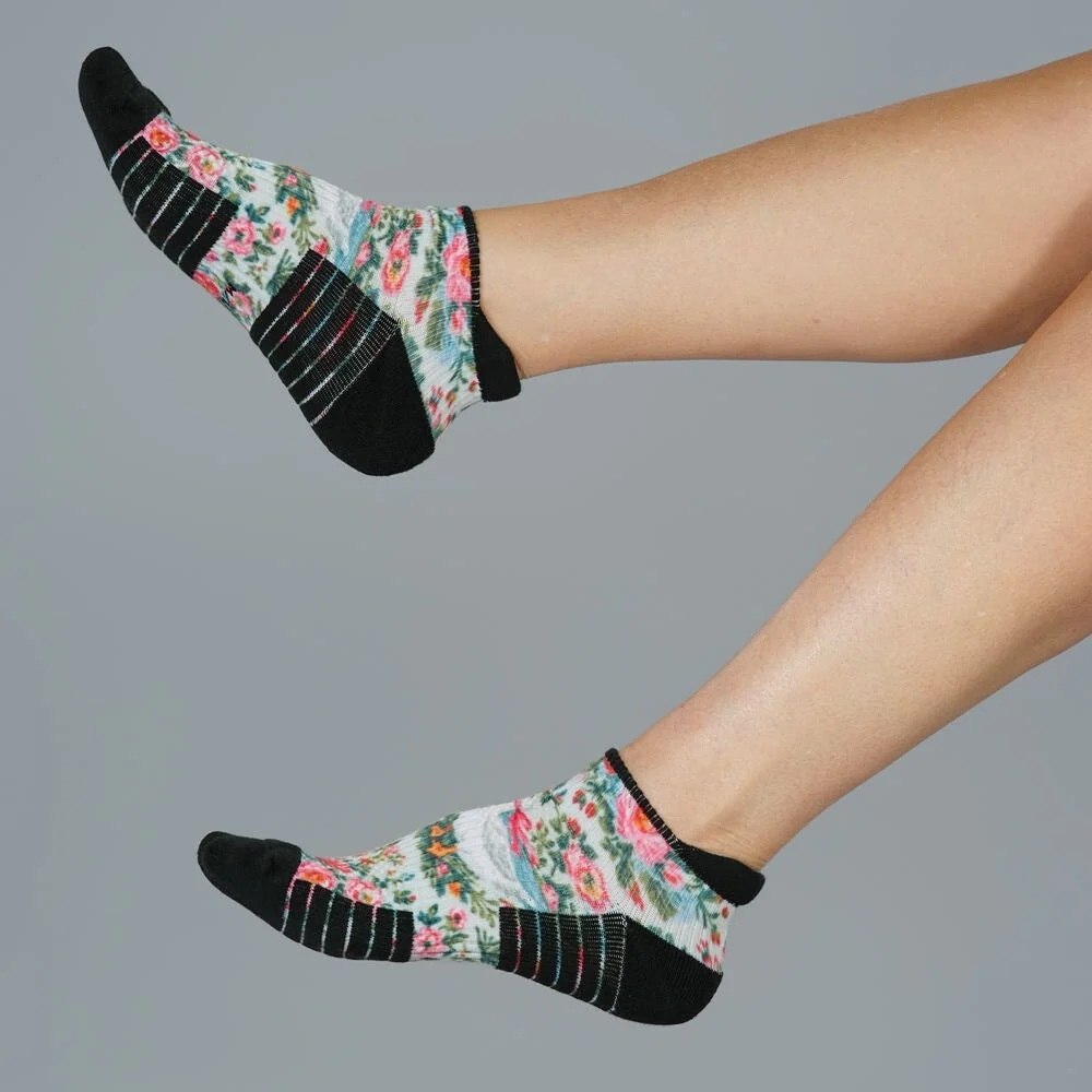 Goose Manor Ankle Compression Socks - Image 4