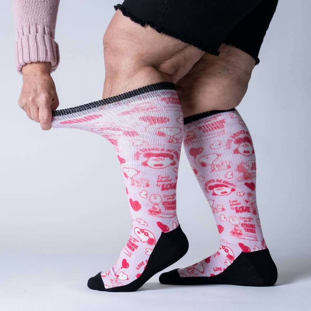 Love Stinks EasyStretch™ Socks - Image 4
