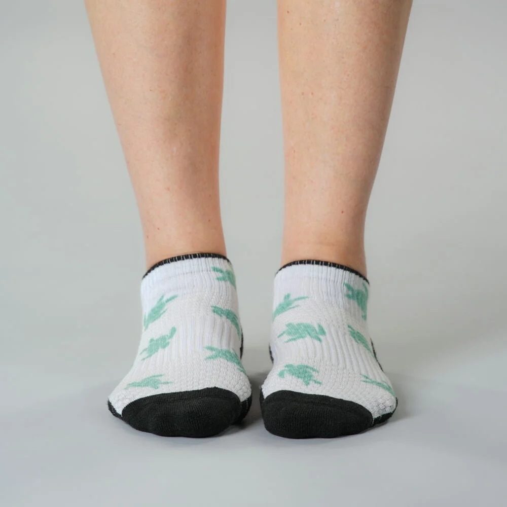 Turtles Ankle Compression Socks - Image 2