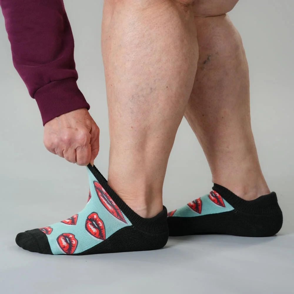 Vintage Kiss Ankle Socks - Image 4