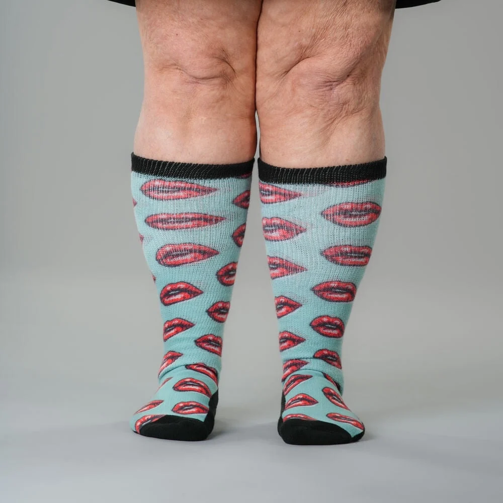 Vintage Kiss EasyStretch™ Socks - Image 3